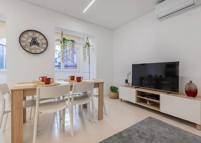 Apartamento New By The Metro - 1e Lisboa